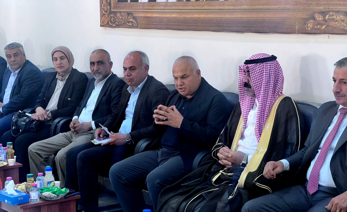وزير العمل يشدد على تمكين الشباب وتأهيلهم لسوق العمل في معان والأشعري