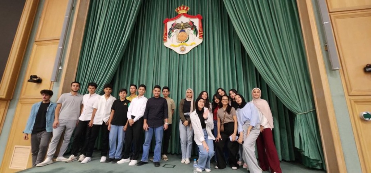 أمانة عمّان تنظم زيارة المجلس البلدي السابع للأطفال إلى مجلس الأمة