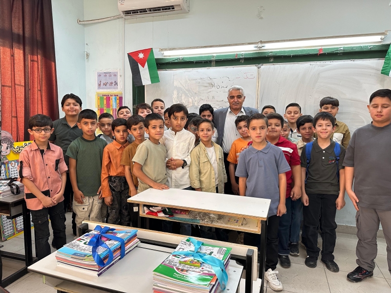 محافظ معان يتفقد عددا من المدارس في أول أيام العام الدراسي الجديد