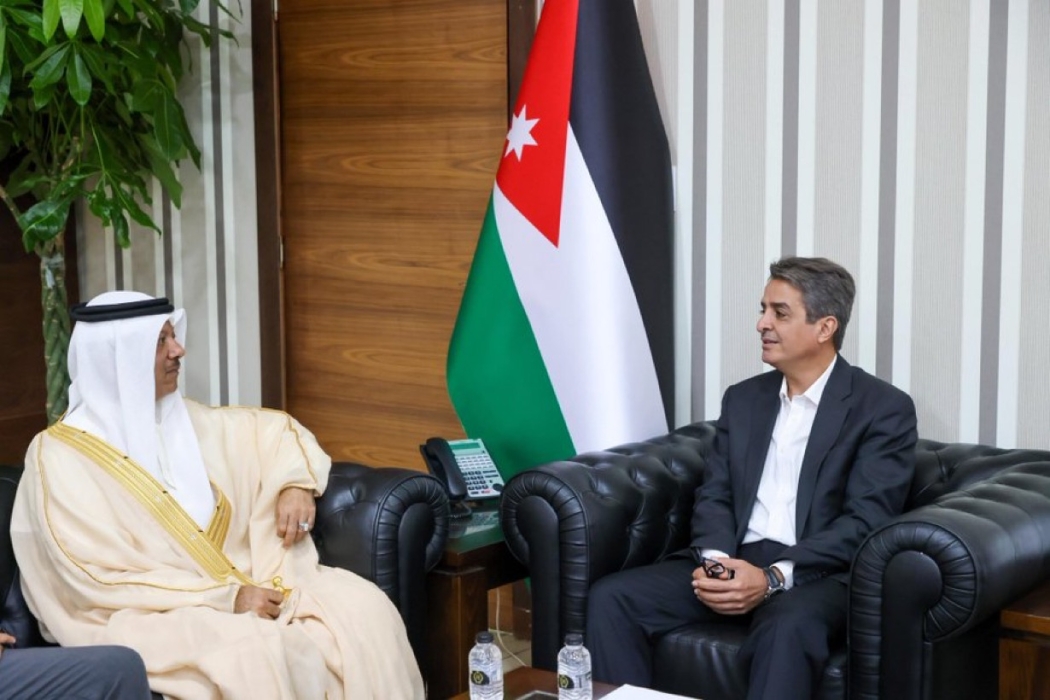 وزارة الشباب والاتحاد العربي للتطوع يبحثان تعزيز أوجه التعاون المشترك