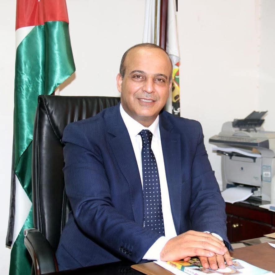 مجموعة القبة الإعلامية تبارك للأستاذ الدكتور وضاح العدوان منصبه الجديد