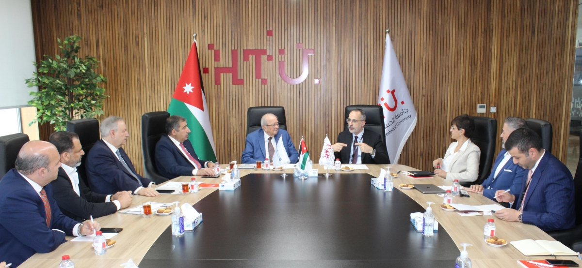 جمعية رجال الأعمال الأردنيين وجامعة الحسين التقنية توقعان مذكرة تفاهم لتعزيز التدريب والابتكار