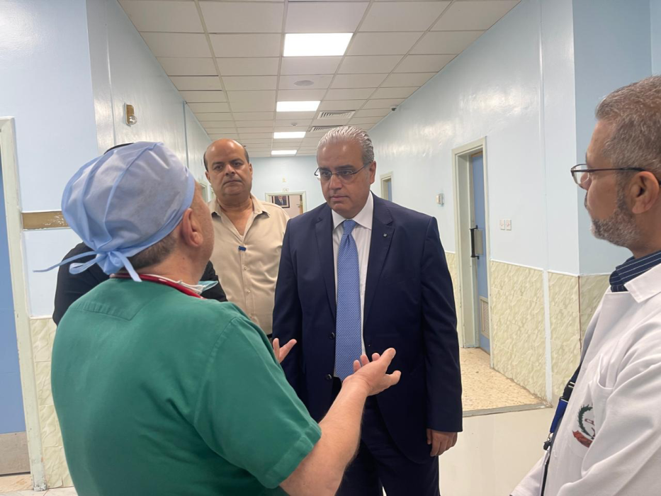 وزير الصحة يتفقد مستشفى التوتنجي ويؤكد مواصلة تطوير الخدمات الصحية