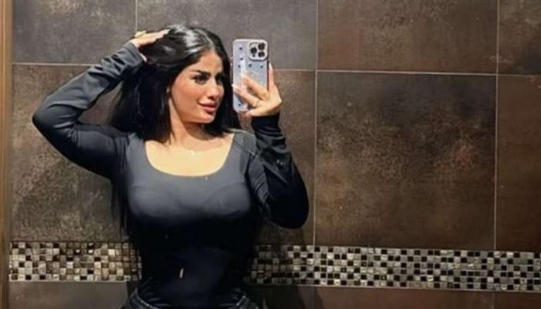 بتهمة الرقص بملابس خادشة الأمن المصري يلقي القبض على البلوغر أنتكا