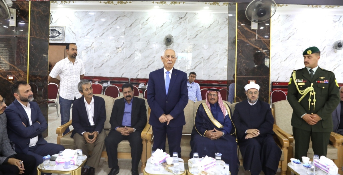مندوبا عن الملك وولي العهد. العيسوي يعزي عشيرة المومني وآل ريال وآل السقا