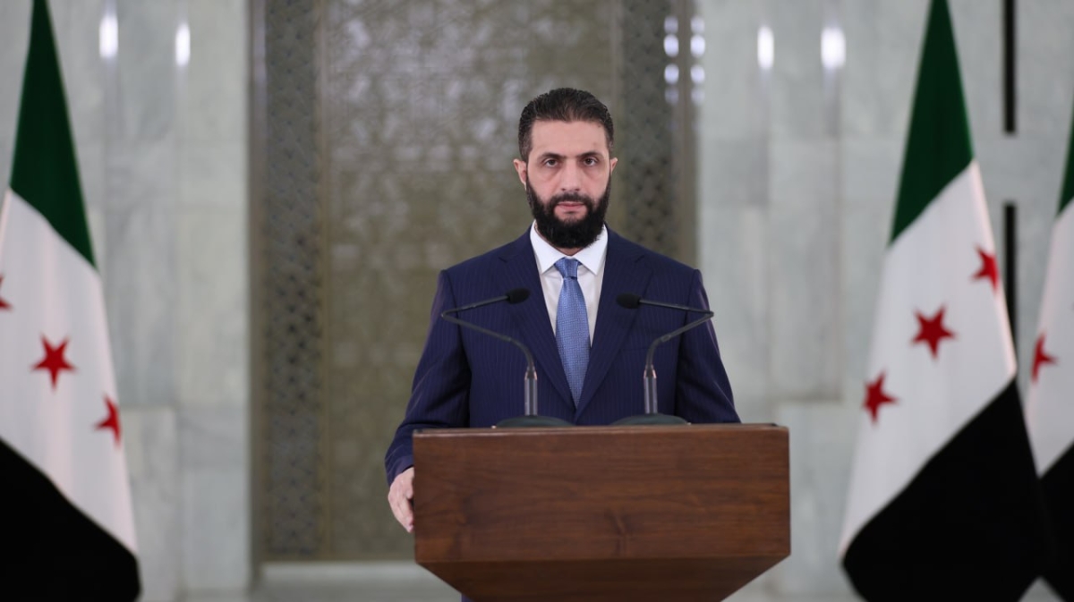 الرئيس السوري أحمد الشرع: رفع العقوبات خطوة تاريخية وعلى العالم ألا يتواطأ مجددًا ضد الشعب السوري