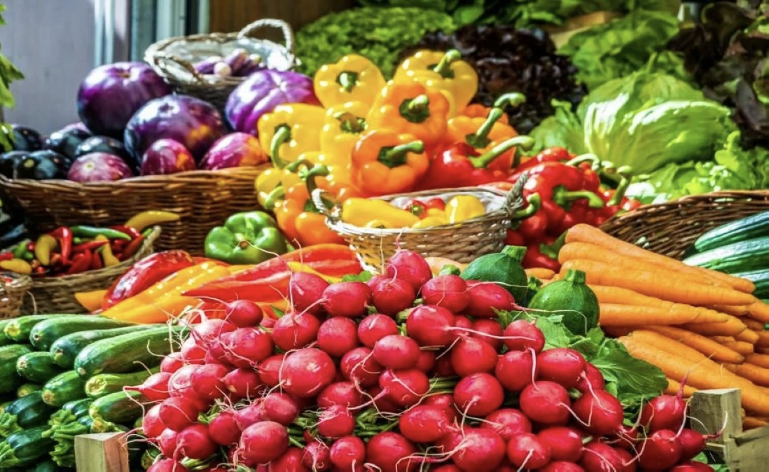 2163 طن خضار تدخل سوق عمان المركزي اليوم وأسعار مستقرة لمعظم الأصناف