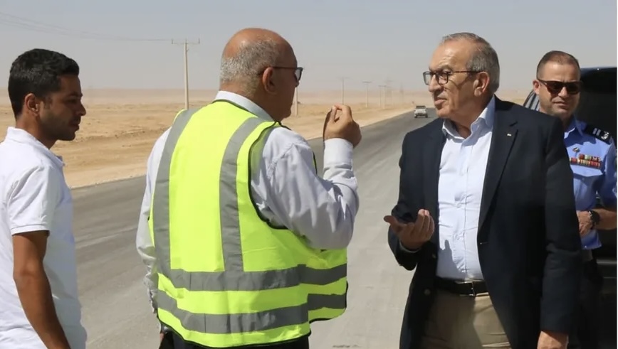 وزير الأشغال يتفقد مشاريع طرق حيوية في مادبا والكرك ويؤكد تسريع الإنجاز قبل الموسم المطري