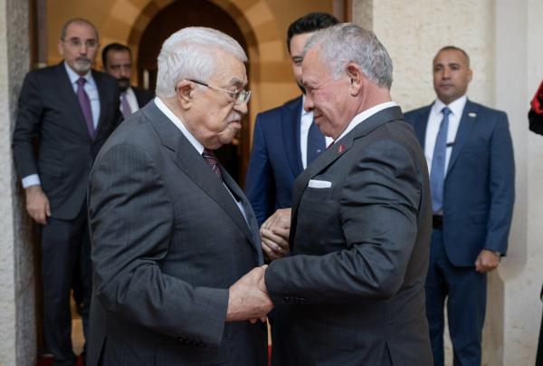 عباس: مواقف الملك عبدالله داعمة للشعب الفلسطيني وحقوقه