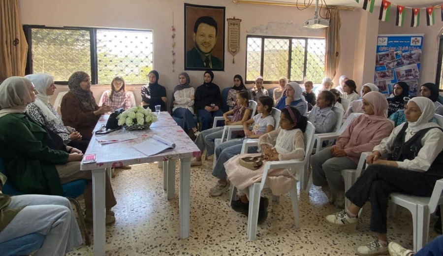 مركز شابات عبين عبلين يطلق مبادرة منا وفينا