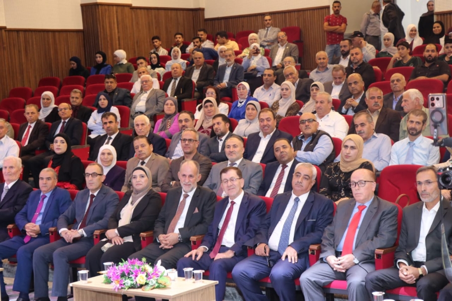 عجلون :  تكريم 75 قياديا تربويا من عاملين ومتقاعدين