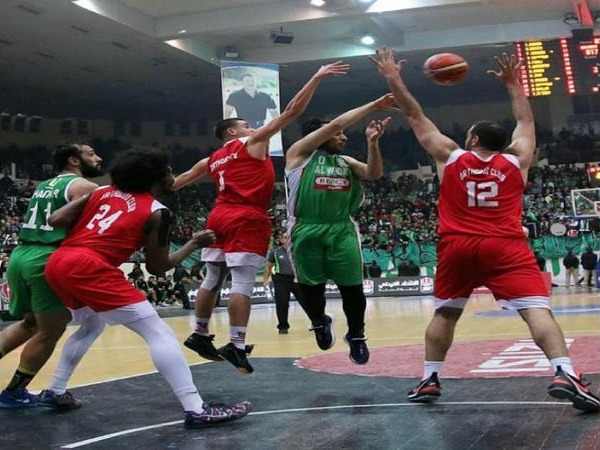 الفيصلي يفوز على نادي الأمير حمزة في الدوري التصنيفي لكرة السلة