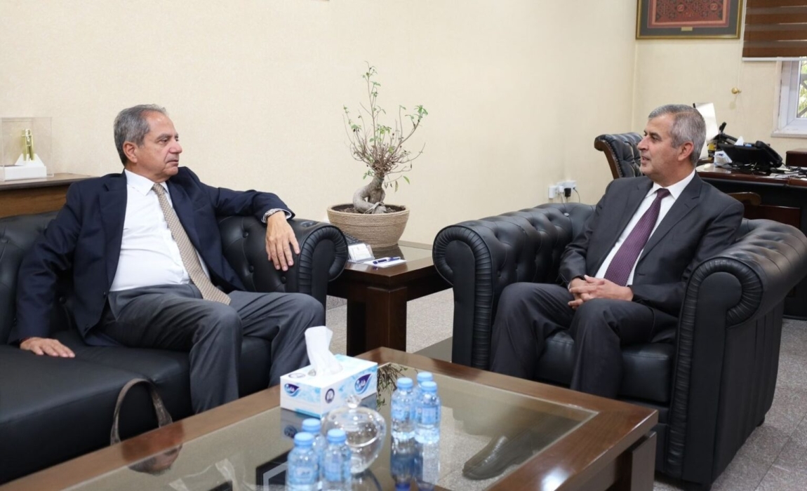 الخرابشة يؤكد جاهزية الأردن لتزويد لبنان بالكهرباء والغاز ضمن تعزيز التعاون الثنائي