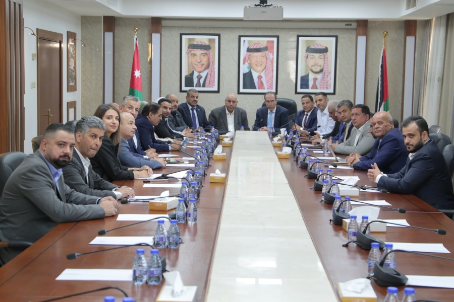 بيان مشترك صادر عن تجمع الكتل النيابية