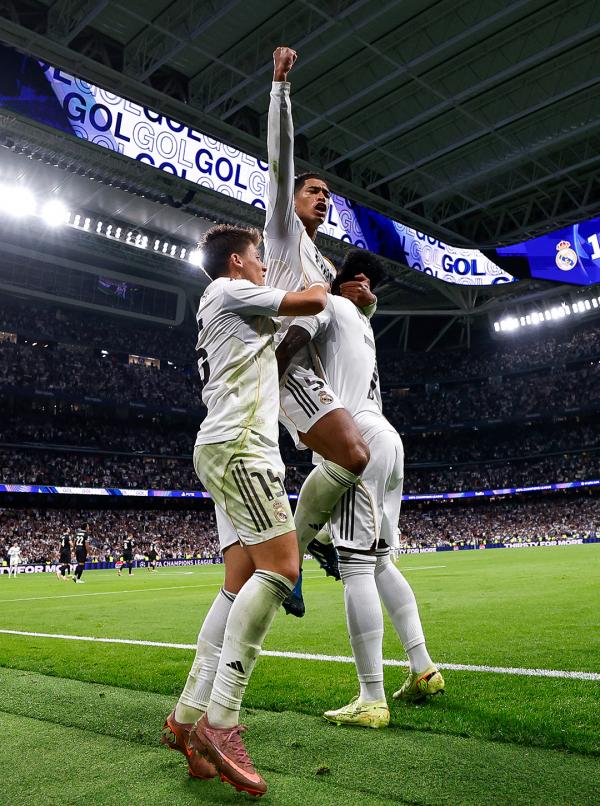 ريال مدريد يحسم موقعة الكلاسيكو بفوز مثير على برشلونة