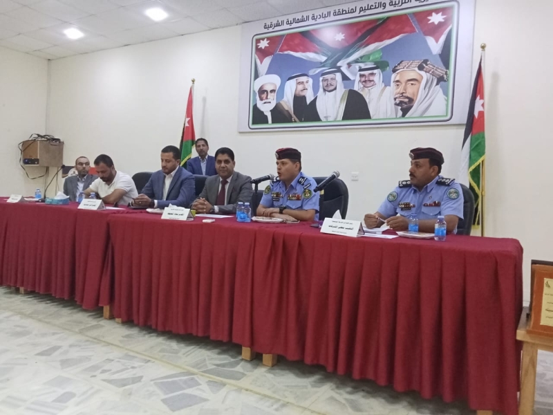 الشرفات يفتتح ورشة توعوية حول السلامة المرورية والجرائم الإلكترونية
