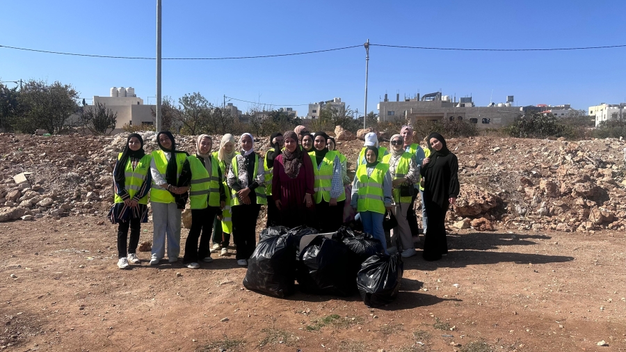 مديرية شباب عجلون تختتم برنامج التطوع الأخضر في مركز شابات عبين عبلين