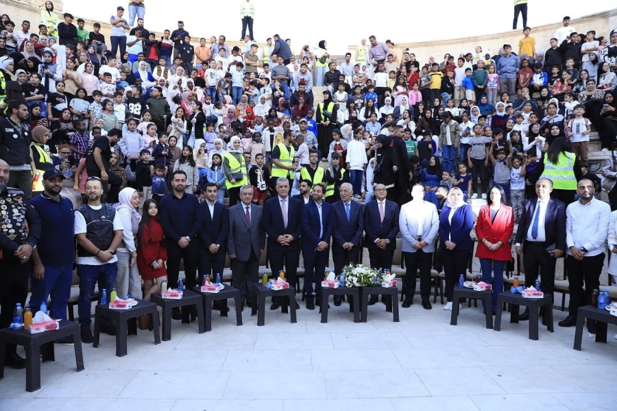 شاشة الأمل تحت رعاية العيسوي: فعالية تجمع أكثر من ألف طفل من الفئات الأقل حظًا