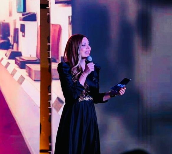 الاء المجالي في شوق وحنين عبر شاشة التلفزيون الأردني