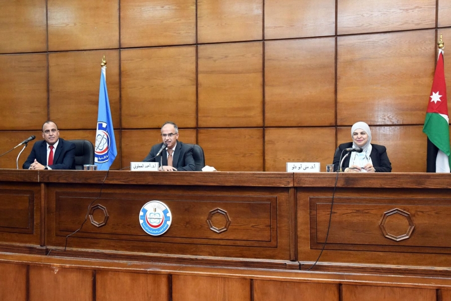 بالصور : العلوم والتكنولوجيا ترحب بطلبتها الجدد: قيم الحوار والتميز في صدارة الحياة الجامعية