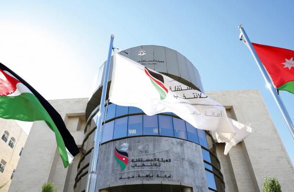 الهيئة المستقلة للانتخاب: تردنا مئات الاستقالات الحزبية