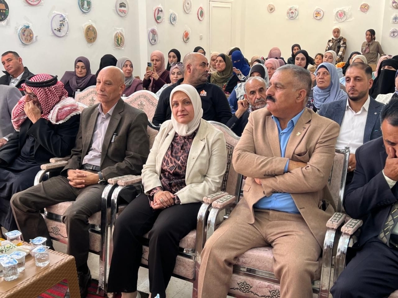 القوابعة ترعى حفل تخريج دورات تدريبية في الأشغال اليدوية في الطفيلة