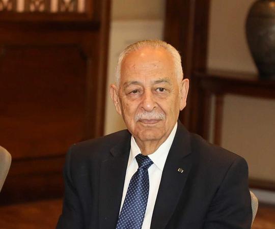 مندوبا عن الملك وولي العهد. العيسوي يقدم واجب العزاء إلى عشيرة أبو تايه