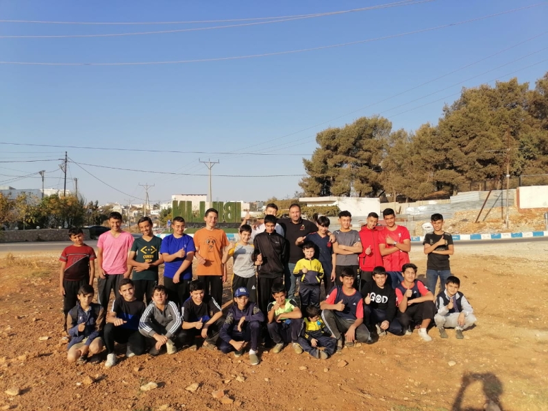 مركز شباب عبين عبلين ينظم حملة جمالها بنظافتها