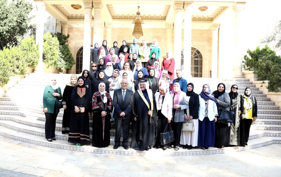 العيسوي: الأردن، بقيادة الملك، مستمر في مسيرة البناء والتحديث والنهضة الشاملة