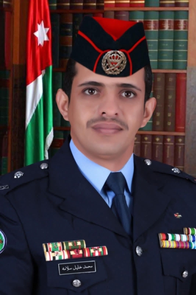 تهنئة من علي المراعية الى ابن العم محمد المراعية بمناسبة الترفيع