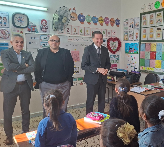 مدير تربية جرش يتفقد مدارس منطقة النسيم ويطلع على مبادرات نوعية