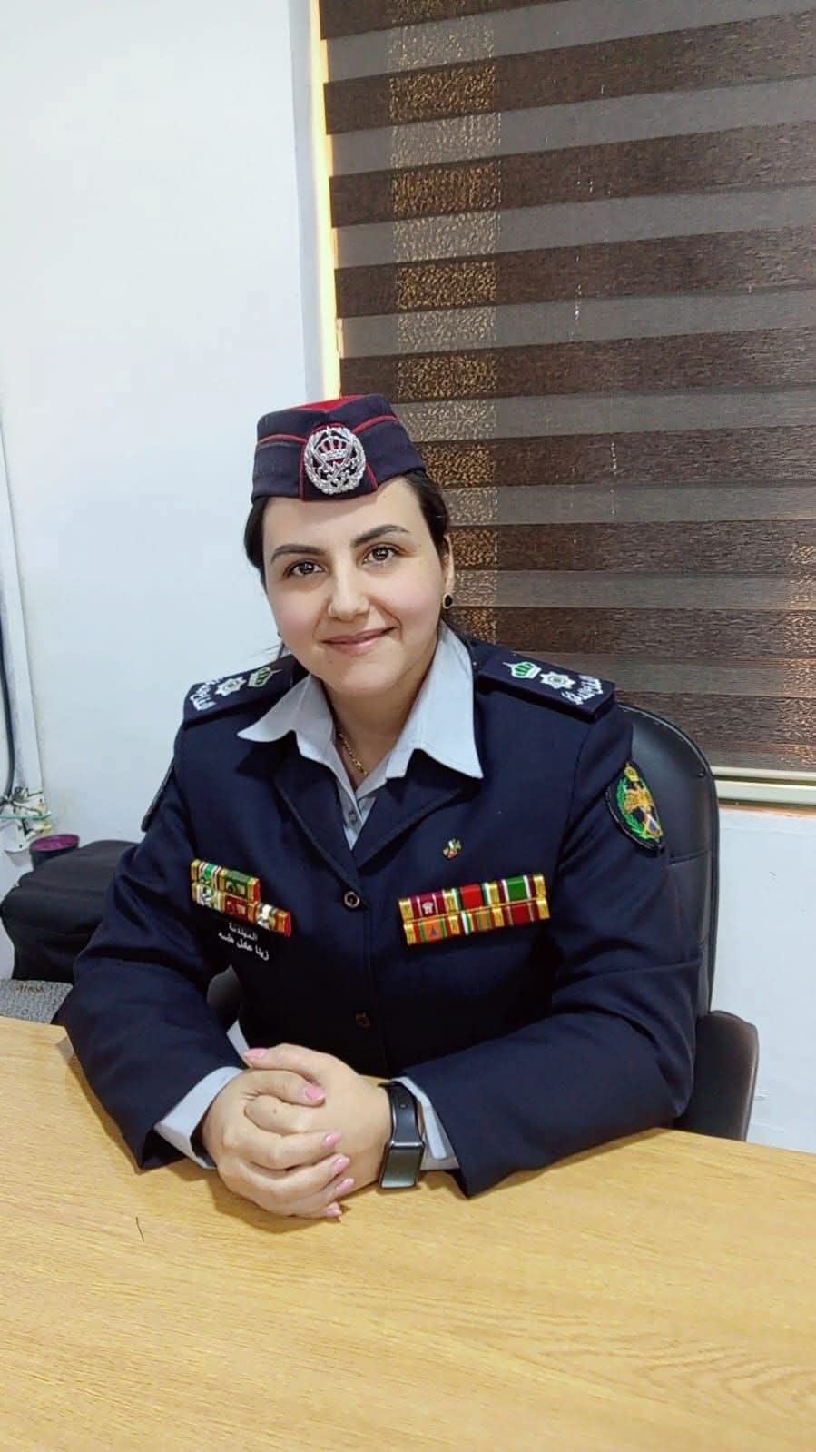 فريق هوا الفحيص يهنئ زينا هلسة بترفيعها إلى رتبة مقدم في الأمن