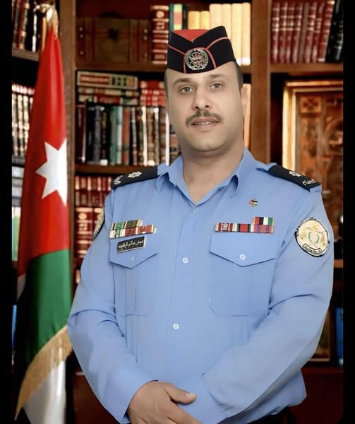 مجموعة القبة الإعلامية تهنئ الملازم عوض الرفايعة بمناسبة الترفيع