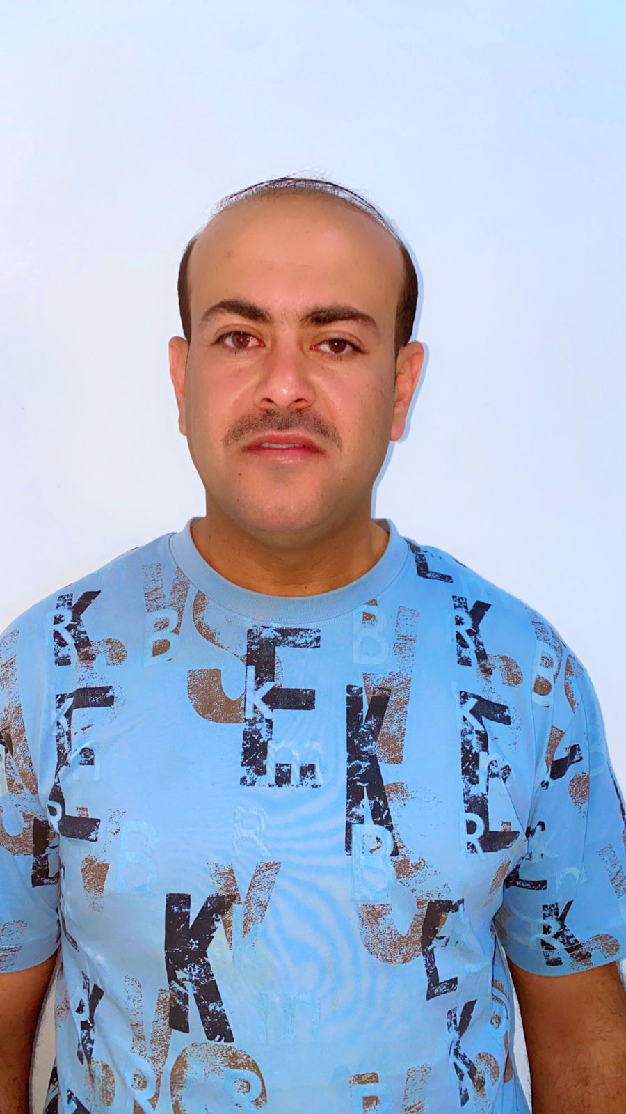 تهنئة الى الملازم ظاهر عبدالكريم ابو تايه بمناسبة الترفيع الى رتبة ملازم 2