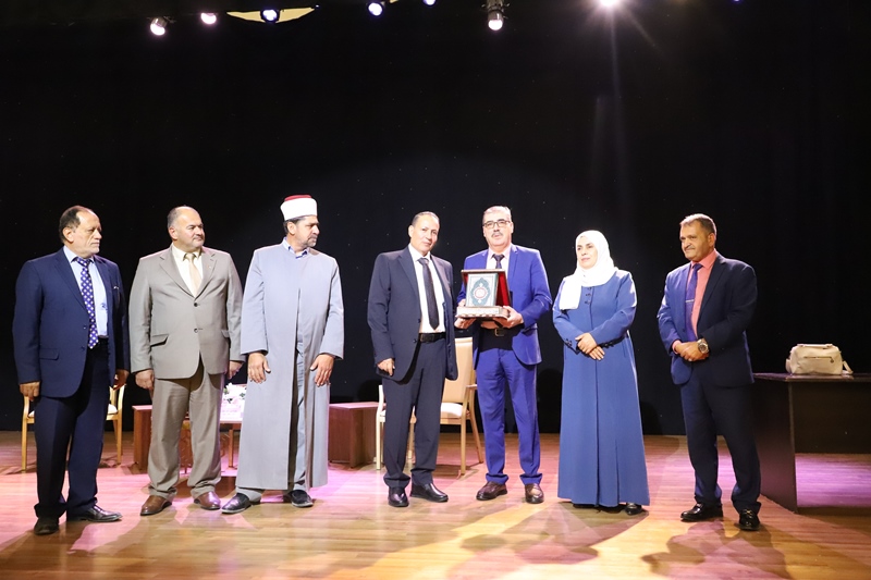 عجلون : الزبون يرعى الندوة الحوارية بعنوان الوصاية الهاشمية على المقدسات الاسلامية