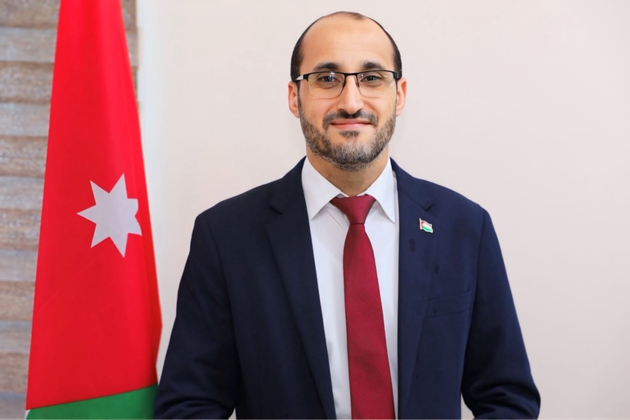 بشار المجالي يكتب :سلطان القائد في رجاله رحلة الإدارة من قصور بني أمية إلى مكاتبنا