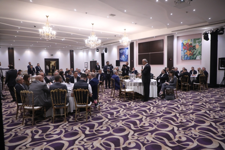 وزير السياحة والآثار يستعرض الإطار العام لإستراتيجية السياحة في الأردن للأعوام 20262029