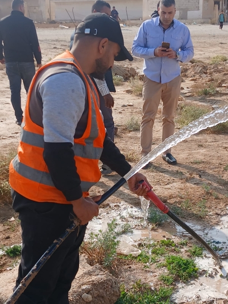 المياه: تضبط اعتداءات في الزرقاء بطاقة الف متر مكعب.. صور و فيديوهات