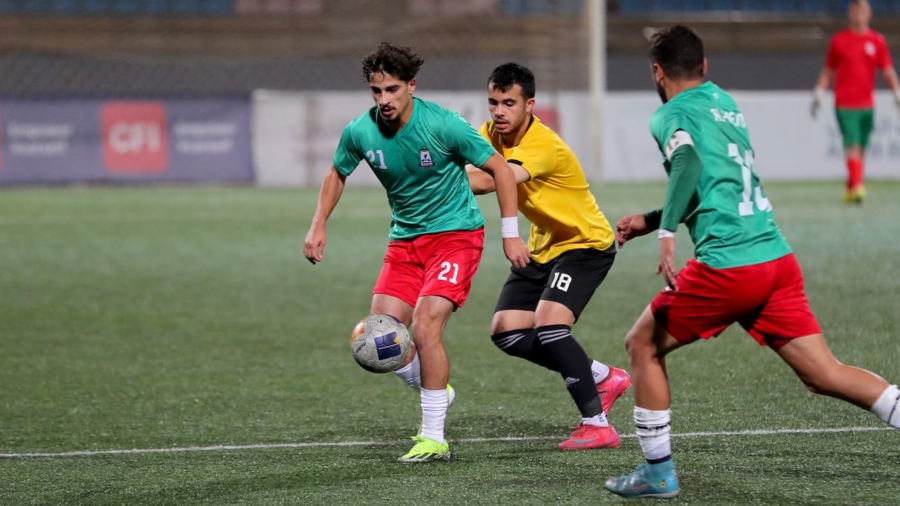 فريق الجزيرة يواصل صدارة دوري الرديف