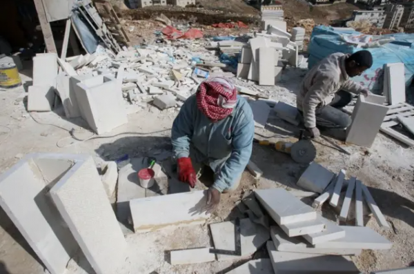 تشديد على ضبط العمالة غير المرخصة: تسفير فوري لأي عامل غير أردني دون تصريح