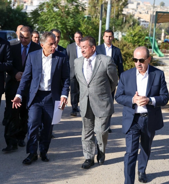 رئيس الوزراء يوجّه بإعادة تأهيل حديقة الجندي في الزرقاء