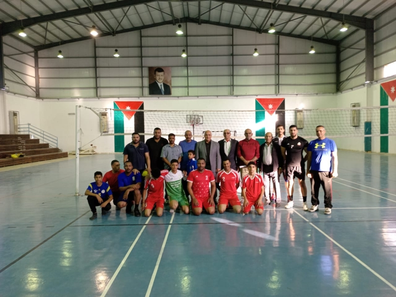 مدير شباب إربد يجري زيارة تفقدية لمجمع الشيخ حسين الرياضي ومركز الشباب