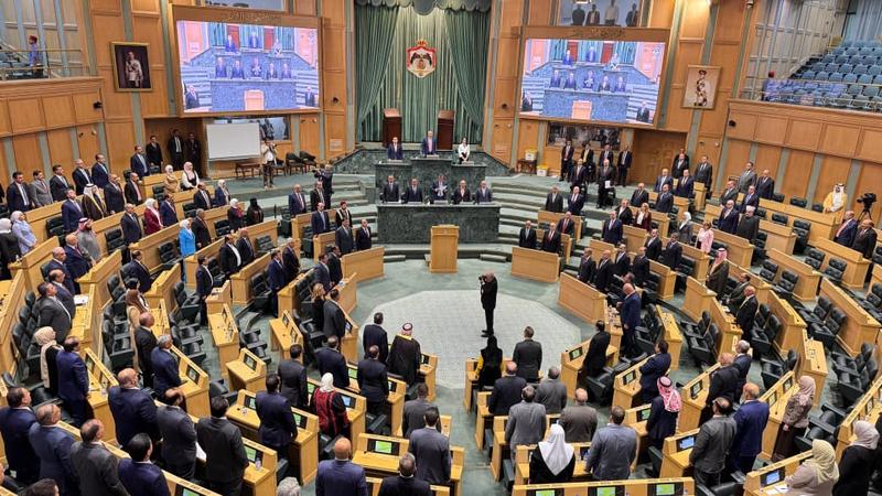 مجلس النواب يناقش 11 مشروع قانون في جلسته الخامسة اليوم الاثنين