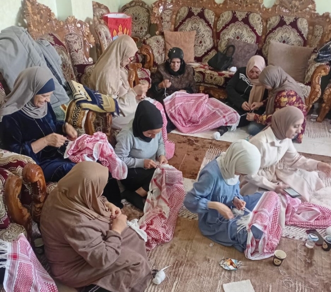 إطلاق دورة  تدريبية  لتهديب  الشماغ في مأدبا