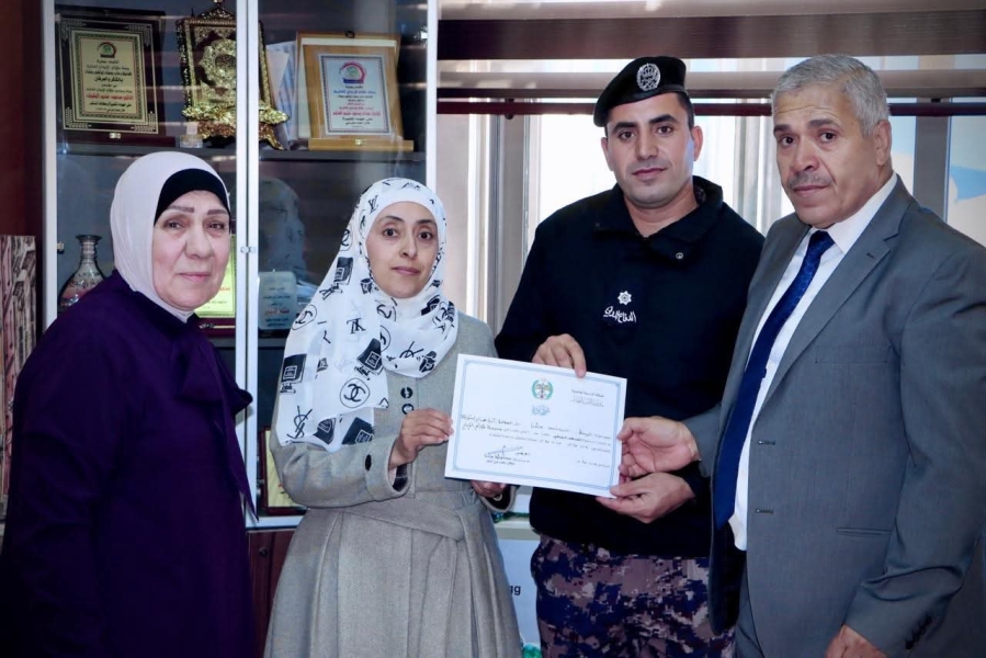 مدارس طلائع الإبداع تحتفل بتخريج دفعة جديدة من المشاركين في دورة المسعف الصغير