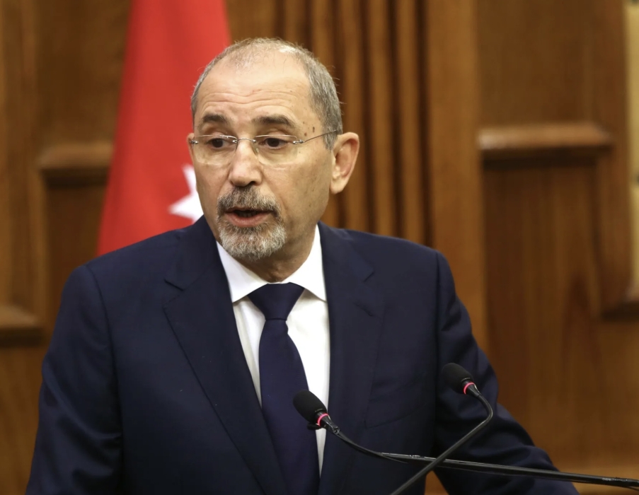 الصفدي يبدأ زيارة عمل إلى برشلونة للمشاركة في المنتدى الإقليمي العاشر للاتحاد من أجل المتوسط