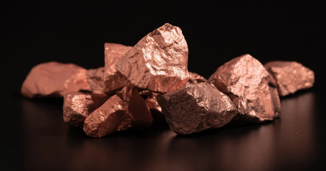 النحاس يتجه لإنهاء الأسبوع على ارتفاع بدعم توقعات خفض الفائدة الأميركية