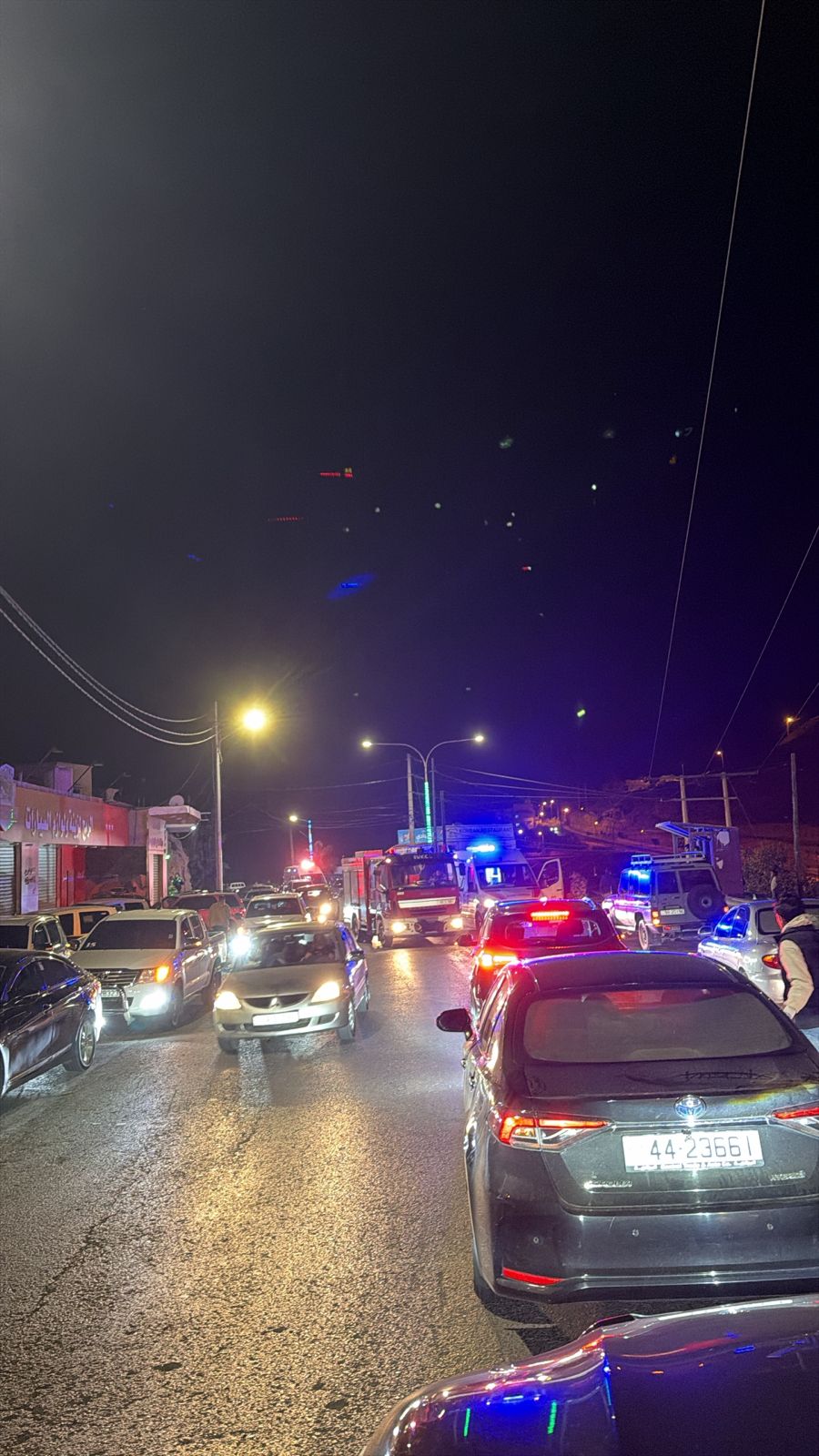 حادث تصادم بين مركبتين في وادي موسى