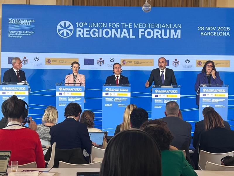 وزير الخارجية والممثّلة العليا للاتحاد الأوروبي يترأسان المنتدى الإقليمي العاشر