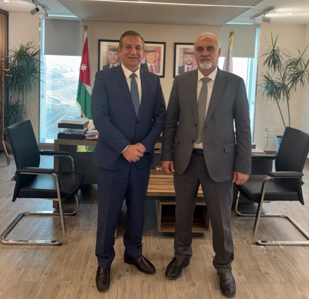 وزير الزراعة ونظيره الفلسطيني يبحثان تعزيز التعاون الزراعي والأمن الغذائي المشترك